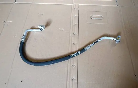 Volkswagen Tiguan Air conditioning (A/C) pipe/hose 5N0820721G