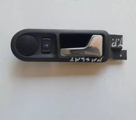 Volkswagen PASSAT B5 Rear door interior handle 3B0839114H