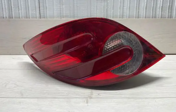 Mercedes-Benz R W251 Rear/tail lights 