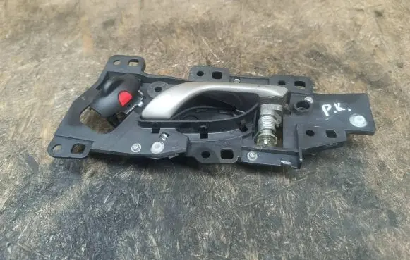 Honda Civic Front door interior handle 