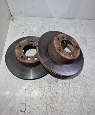 BMW 5 E39 Front brake disc
