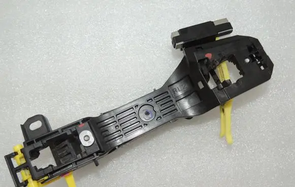 Toyota Avensis T270 Rear door exterior handle 6920405042