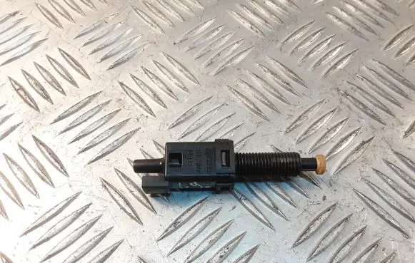 Clutch pedal sensor
