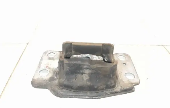 Ford S-MAX Engine mount bracket NOCODE