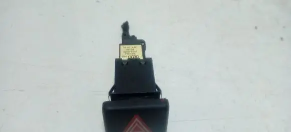 Audi A4 S4 B7 8E 8H Hazard light switch 8E0941509