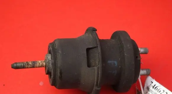 Subaru Outback Engine mount vacuum valve 