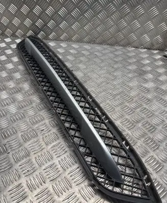 BMW X1 E84 Front bumper lower grill 7307792 19017414