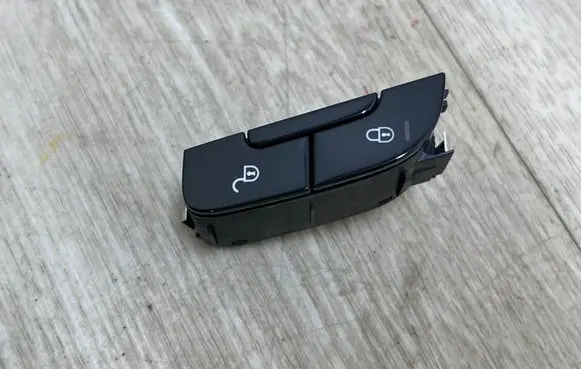 Central locking switch button