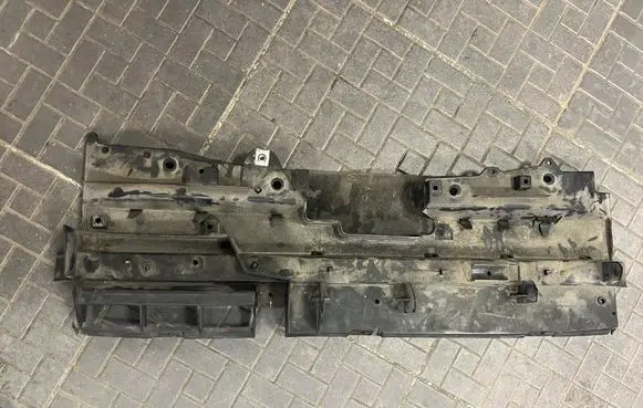 Jeep Cherokee Top upper radiator support slam panel T510048AC 68203073AA 68203073A