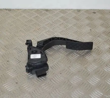 Audi A4 S4 B8 8K Accelerator throttle pedal 8K1723523