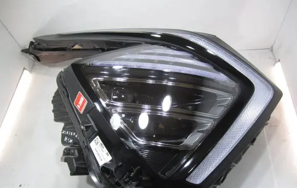 KIA Sportage Headlight/headlamp 92102R2100 HR10RH02 R00UHR100002089