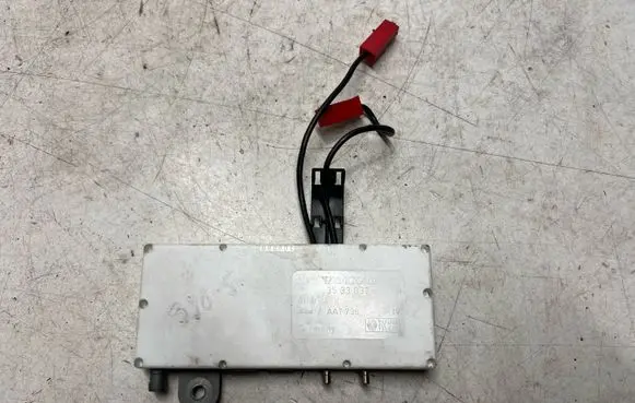 Volvo S80 Aerial antenna amplifier 3533837