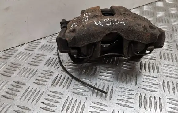 Audi A4 S4 B7 8E 8H Front brake caliper 886