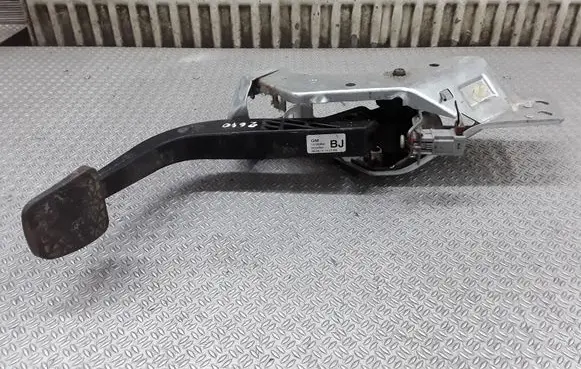 Clutch pedal