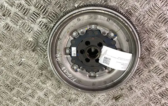 Volkswagen Tiguan Allspace Flywheel 05E105266F