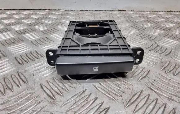 Toyota Avensis T250 Cup holder MT3509