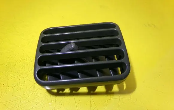 Suzuki Jimny Dashboard side air vent grill/cover trim 73631-81A0