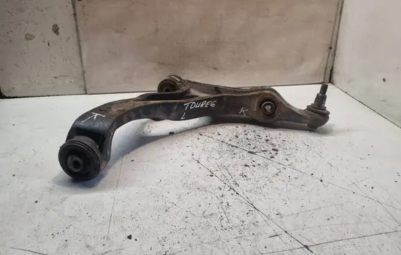 Volkswagen Touareg I Front lower control arm/wishbone