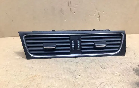Dash center air vent grill