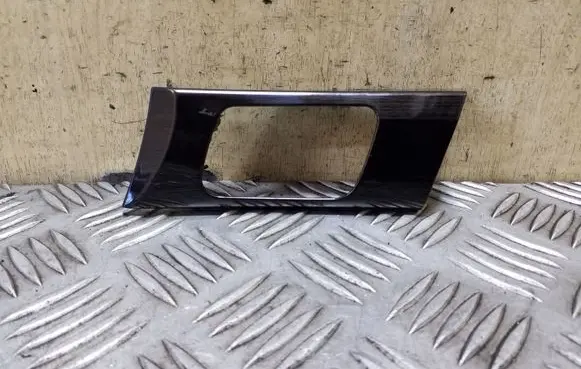 Chevrolet Captiva Other front door trim element 20804210