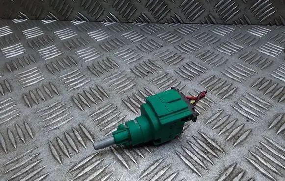 Brake pedal sensor switch