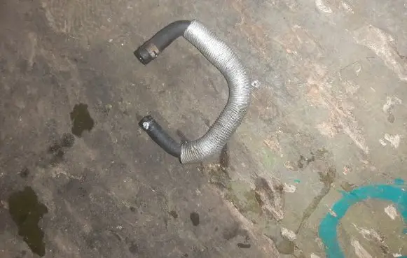 Mazda 6 Engine coolant pipe/hose