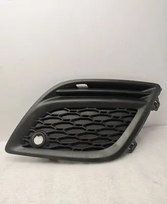 Volvo XC60 Front bumper lower grill 31290661