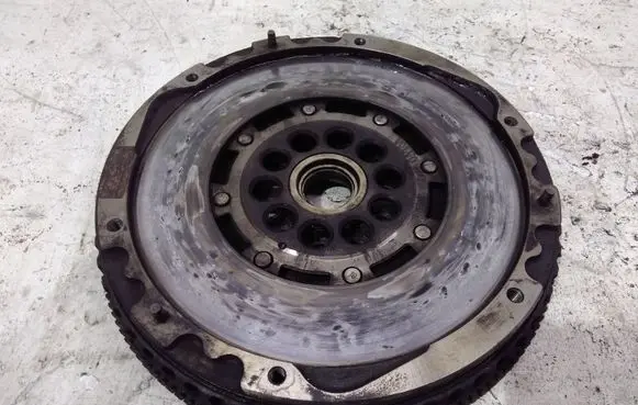 Volvo S70 V70 V70 XC Dual mass flywheel 9480480