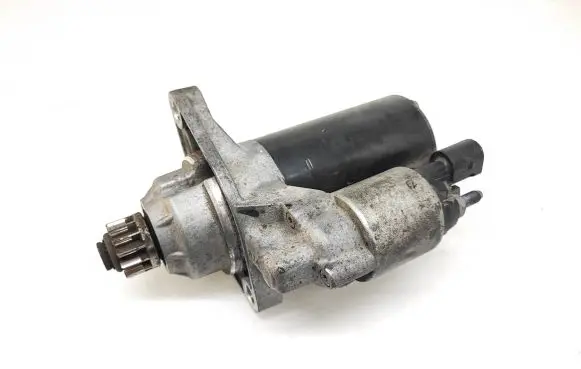 Volkswagen PASSAT B7 Starter motor 0AM911023F 0001142005 10061