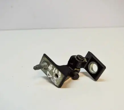 Audi A3 S3 8V Rear door upper hinge 8V0833404E