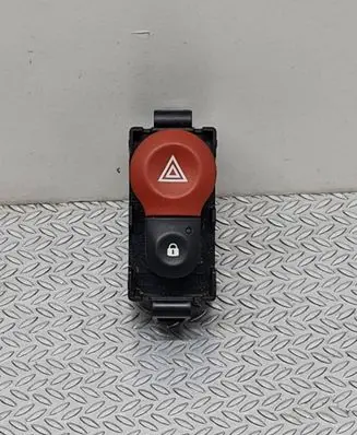 Renault Kangoo II Hazard light switch E3160101