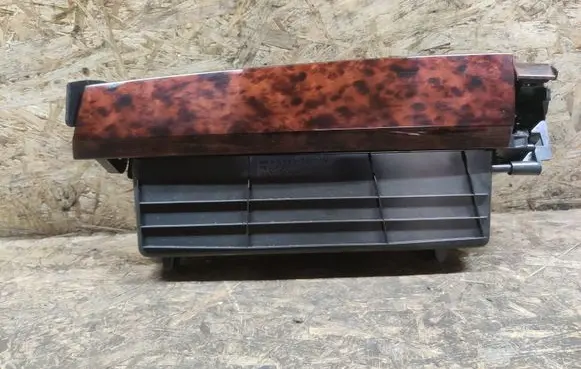 Cadillac SRX Glove box 0017012223 21279