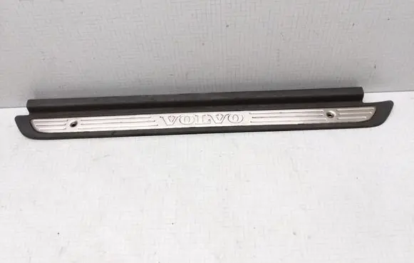 Volvo S40, V40 Front sill trim cover 30818425 30818421 30818429