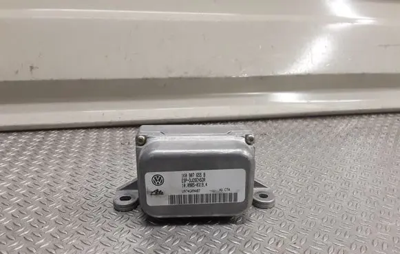 Skoda Octavia Mk2 (1Z) ESP acceleration yaw rate sensor 1K0907655B
