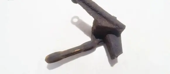 Peugeot 307 Engine mounting bracket