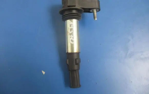 Cadillac SRX High voltage ignition coil 12583514