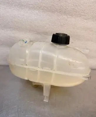 Renault Trafic III (X82) Coolant expansion tank/reservoir 