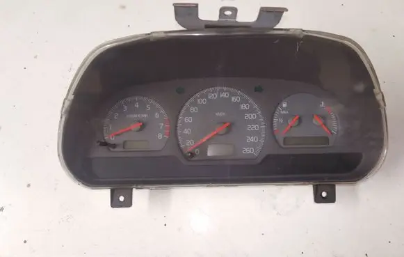 Volvo S40, V40 Speedometer (instrument cluster) 30889710