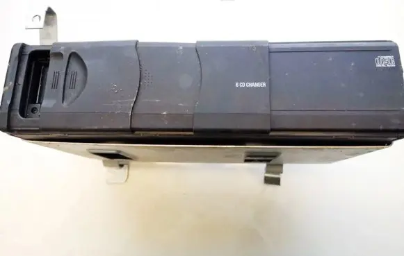 BMW X3 E83 CD/DVD changer 8364931 6990215