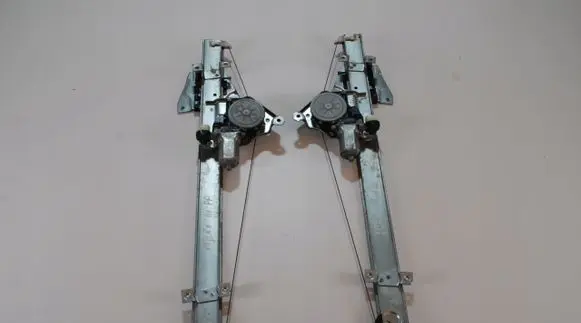 Mitsubishi Pajero Sliding door motor assembly XXX 2006R 163KM