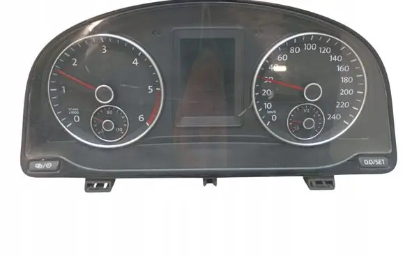 Volkswagen Caddy Speedometer (instrument cluster) 2K5920876F