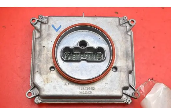 Audi A6 S6 C7 4G Voltage converter/converter module 183-725-00