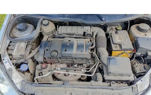 Peugeot 206 CC Engine 