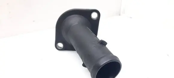 Volkswagen PASSAT B6 Engine coolant pipe/hose 03G121121F 045121121A 03L121121