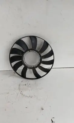 Volkswagen PASSAT B5 Fan impeller 058121301b