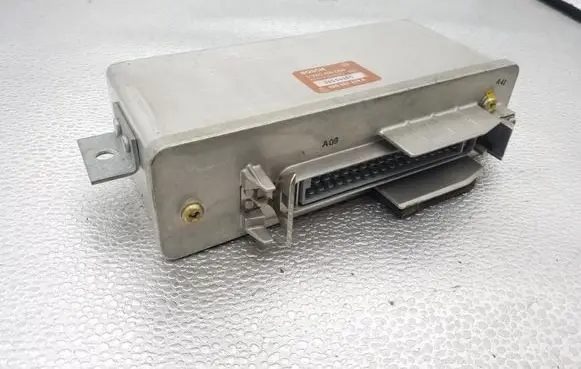 Audi 80 90 S2 B4 ABS control unit/module 4A0907379A 0265100056