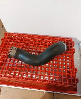 Mercedes-Benz E W212 Intercooler hose/pipe