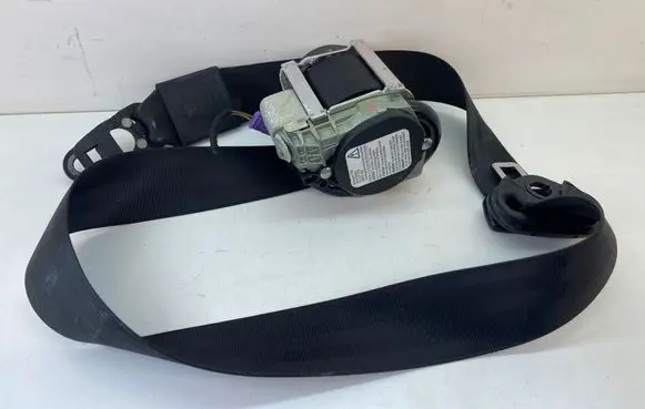 Audi Q7 4L Front seatbelt 4L1857705 606778500A 217012007