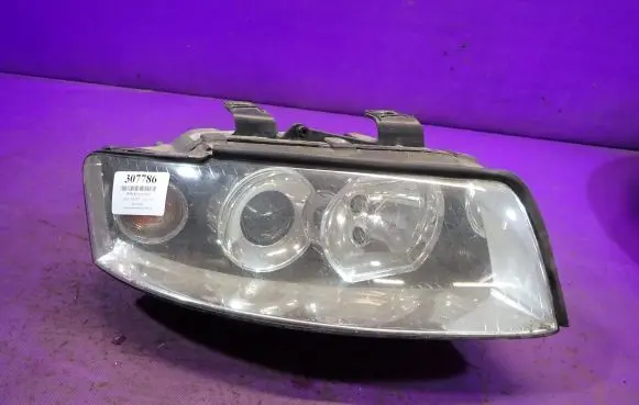 Audi A4 S4 B6 8E 8H Headlight/headlamp 8E0941004F