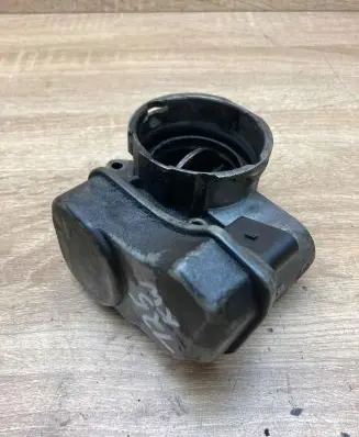 Volkswagen PASSAT B6 Throttle valve 03G128063B 03807B0761 V200